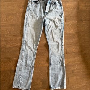 Reformation Jeans— Malta wash
Size 27. High-rise straight leg